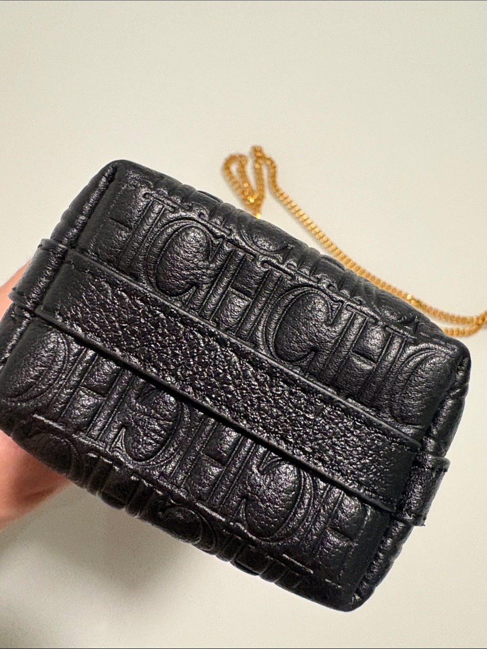 Carolina Herrera Black Leather Crossbody Phone Bag with Gold Chain - Picture 4 of 4